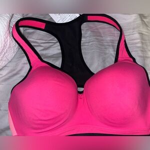 NWT Victoria’s Secret full support sports bra